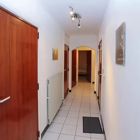 Beachfront Bliss In Style Apartament *