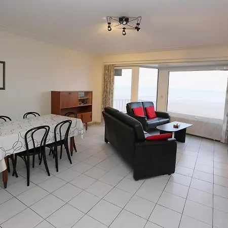 Beachfront Bliss In Style Apartment *