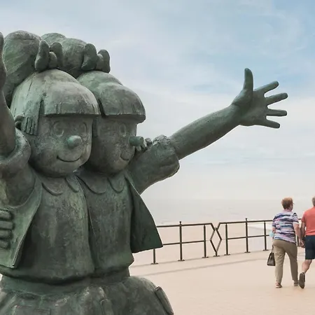Beachfront Bliss In Style Middelkerke