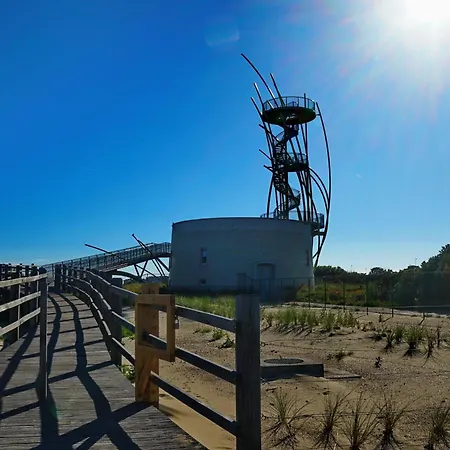 Beachfront Bliss In Style Apartament
